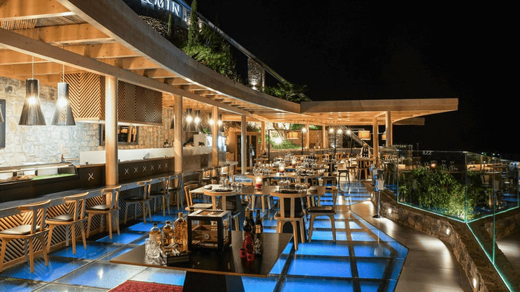 Royal Marmin Bay Boutique & Art Hotel